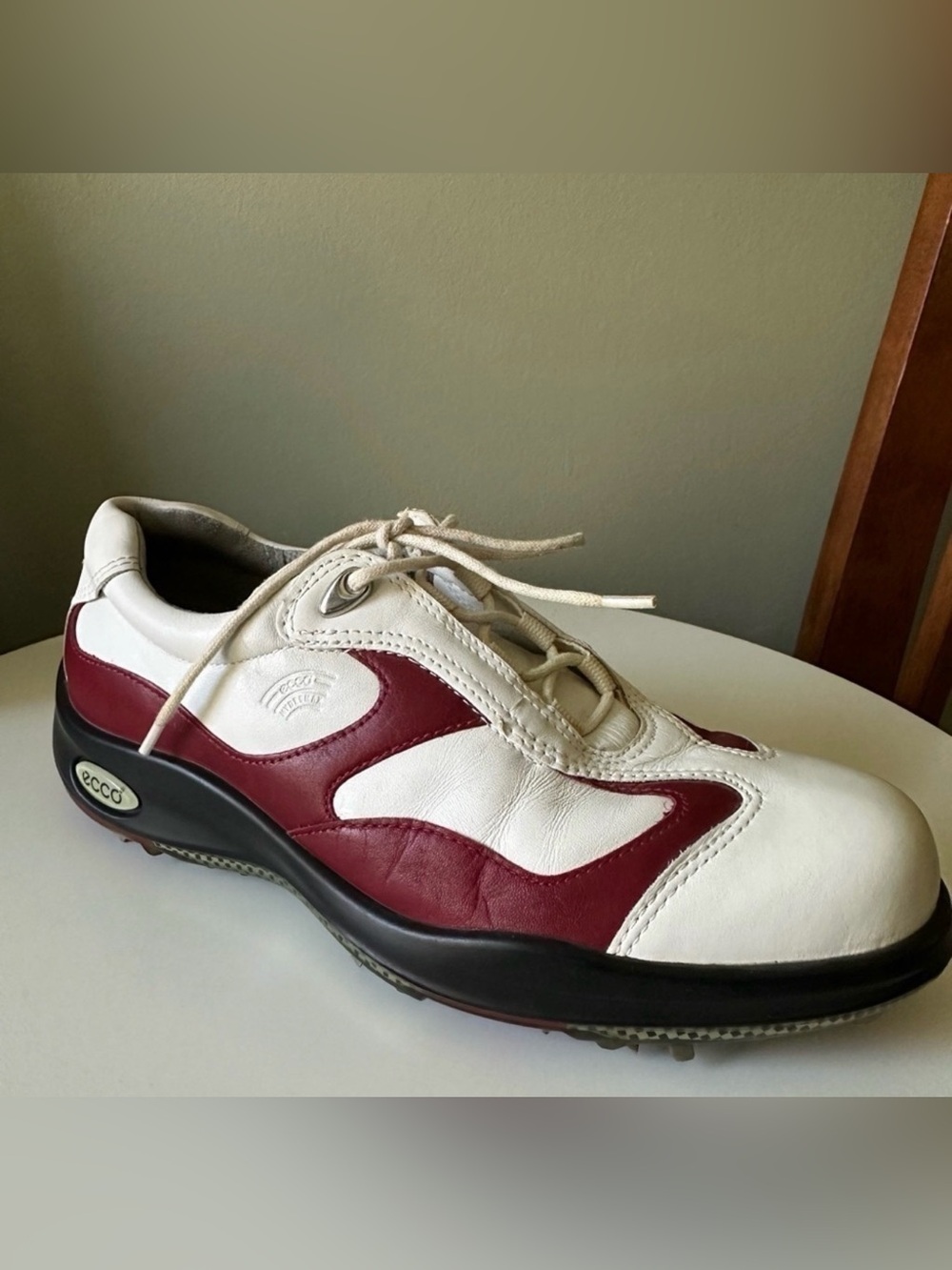 ECCO Hydromax Golf Shoes Women's Soft Spike White Red Leather Size 7-7.5 (EU 38)